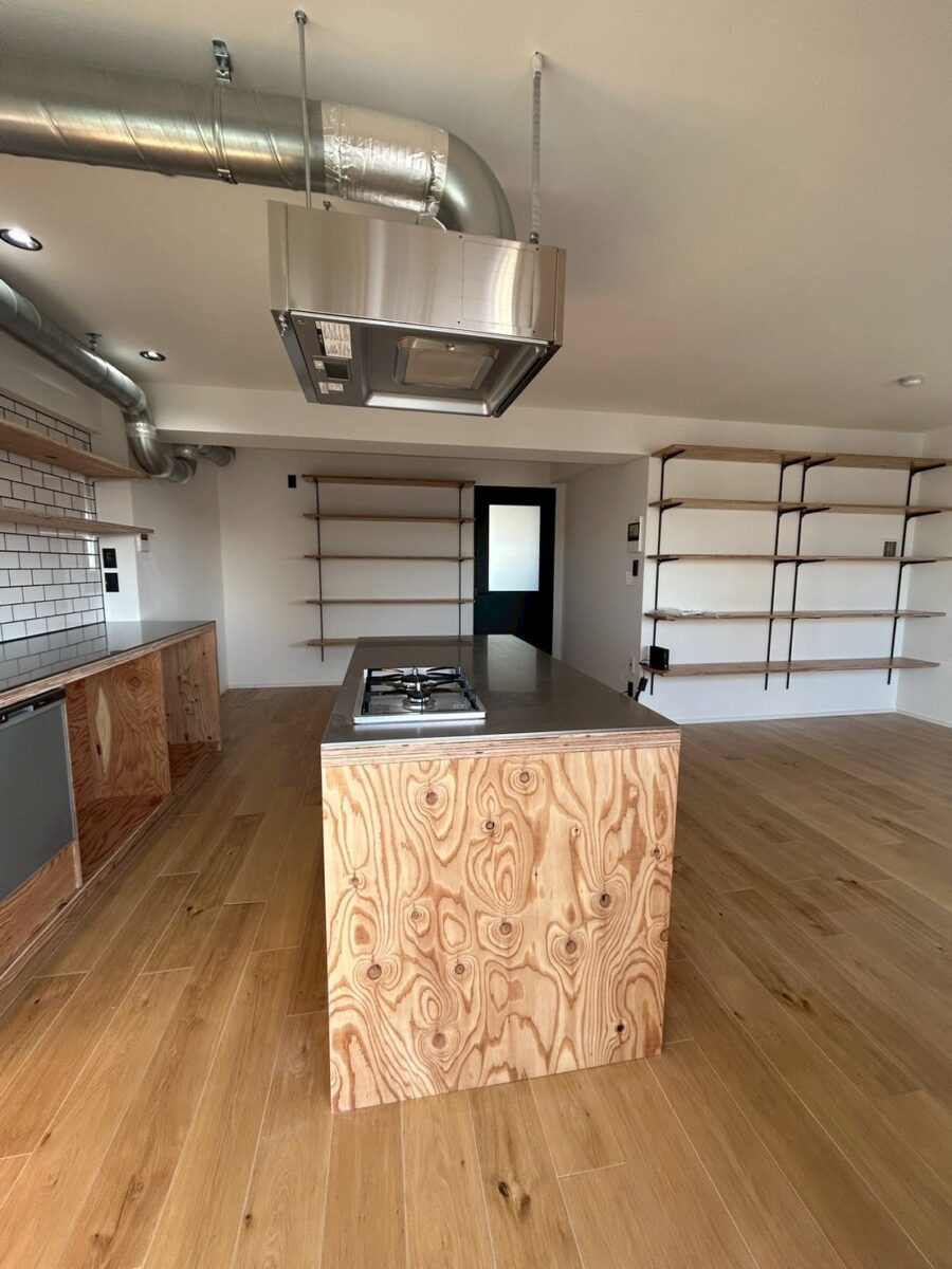 セシーズイシイ５ 703