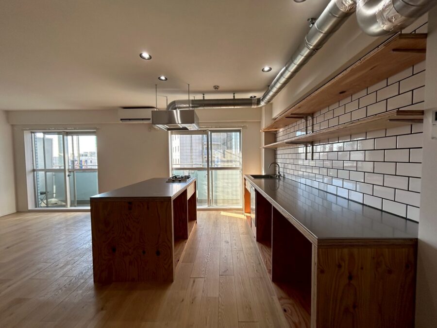 セシーズイシイ５ 703