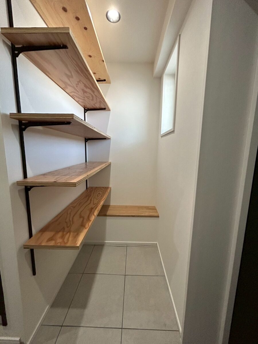 セシーズイシイ５ 703