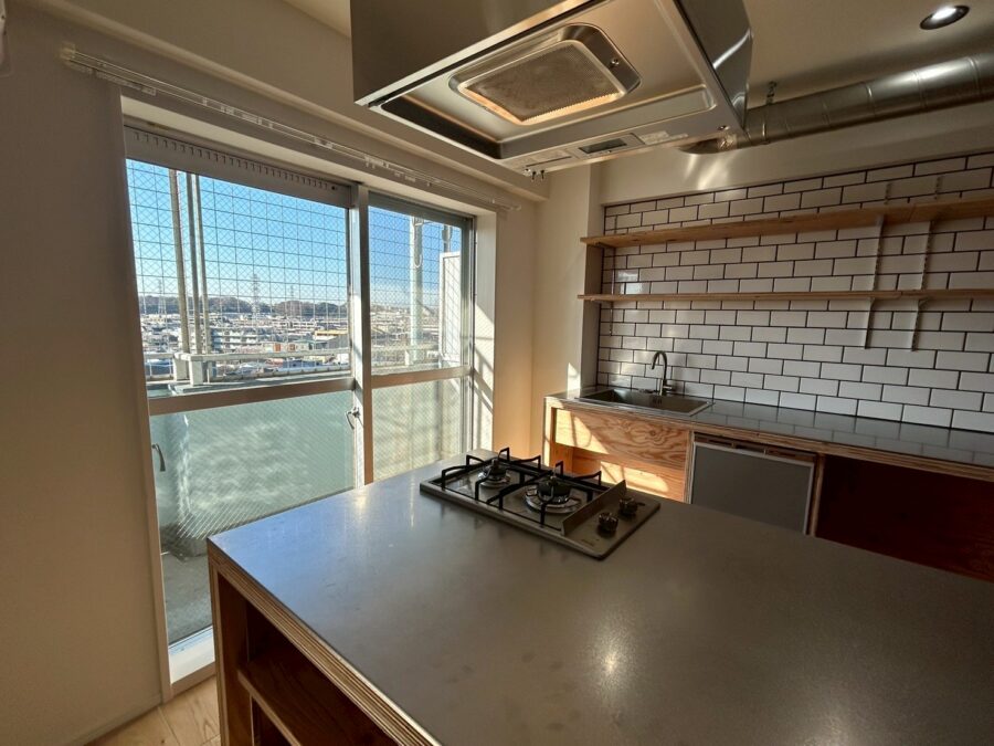 セシーズイシイ５ 703