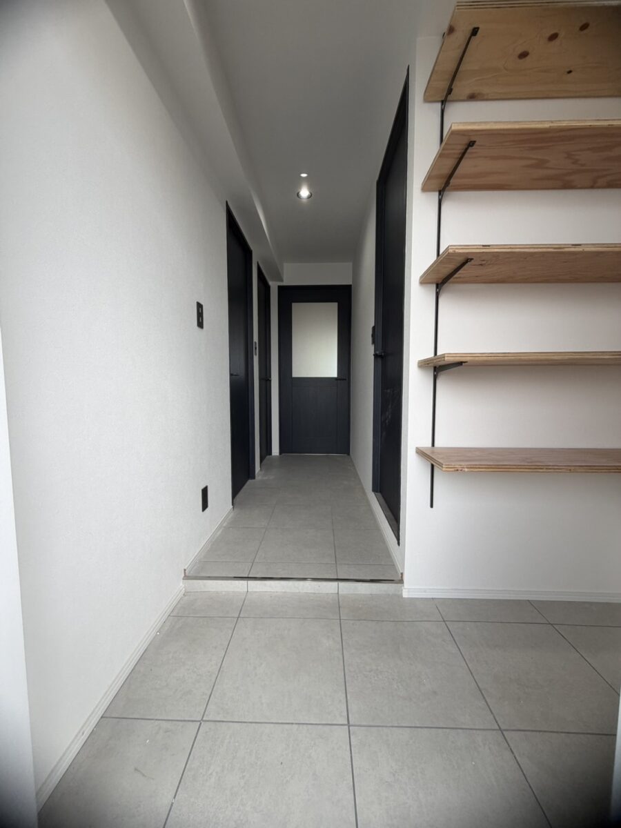 セシーズイシイ５ 703