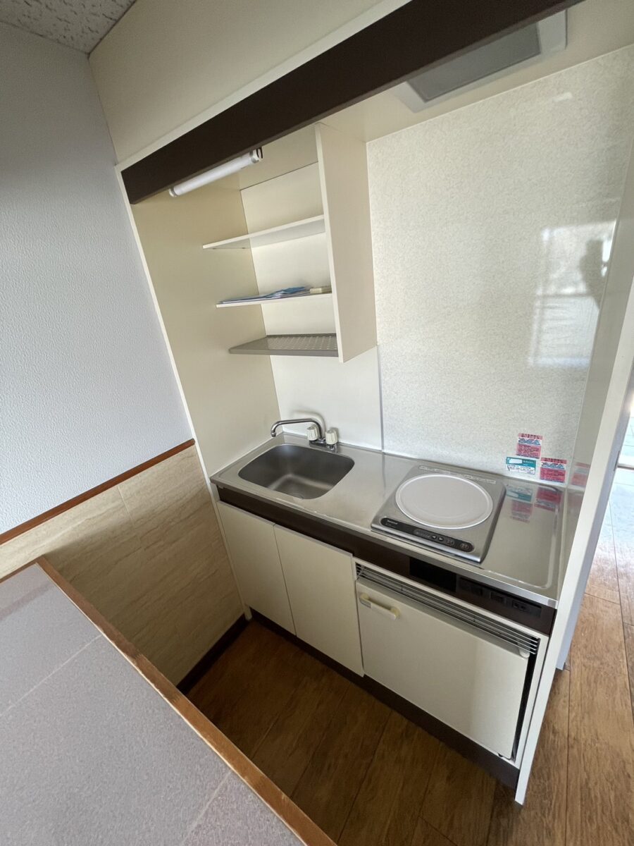 セシーズイシイ８ 201