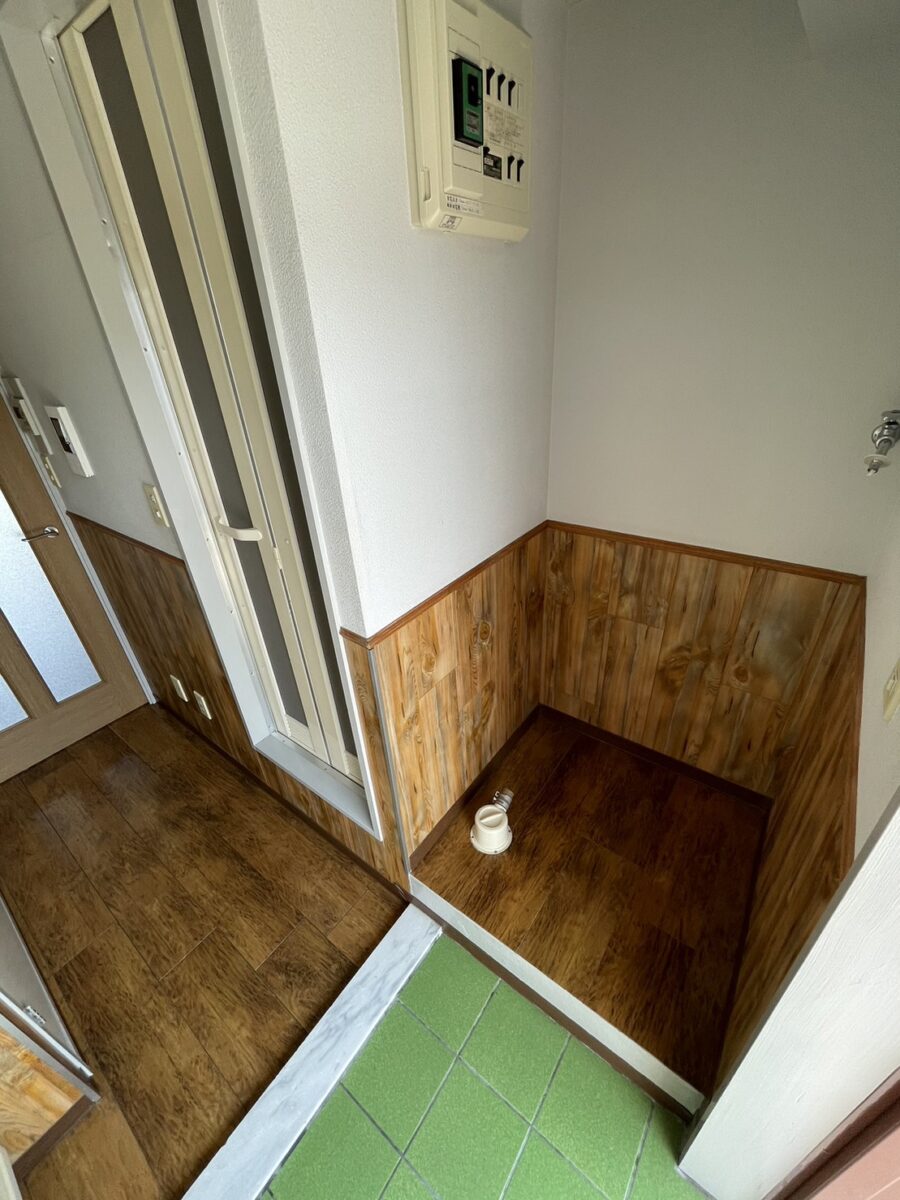 セシーズイシイ８ 201