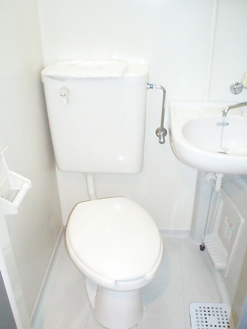 セシーズイシイ８ 201