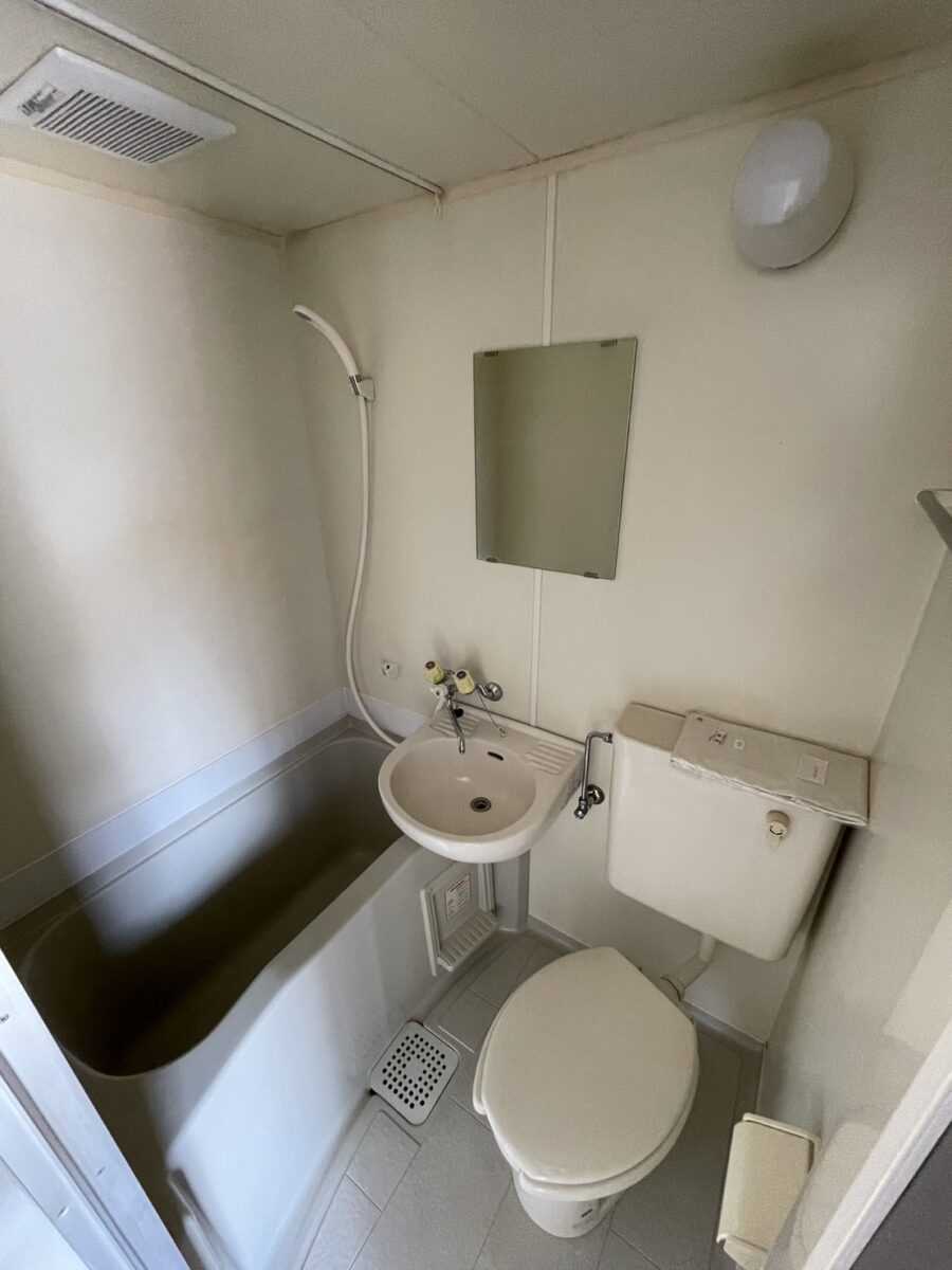 セシーズイシイ８ 201