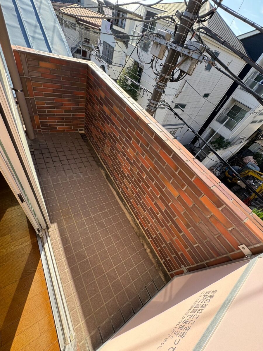 セシーズイシイ２１ 202