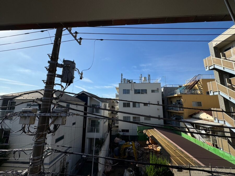 セシーズイシイ２１ 202