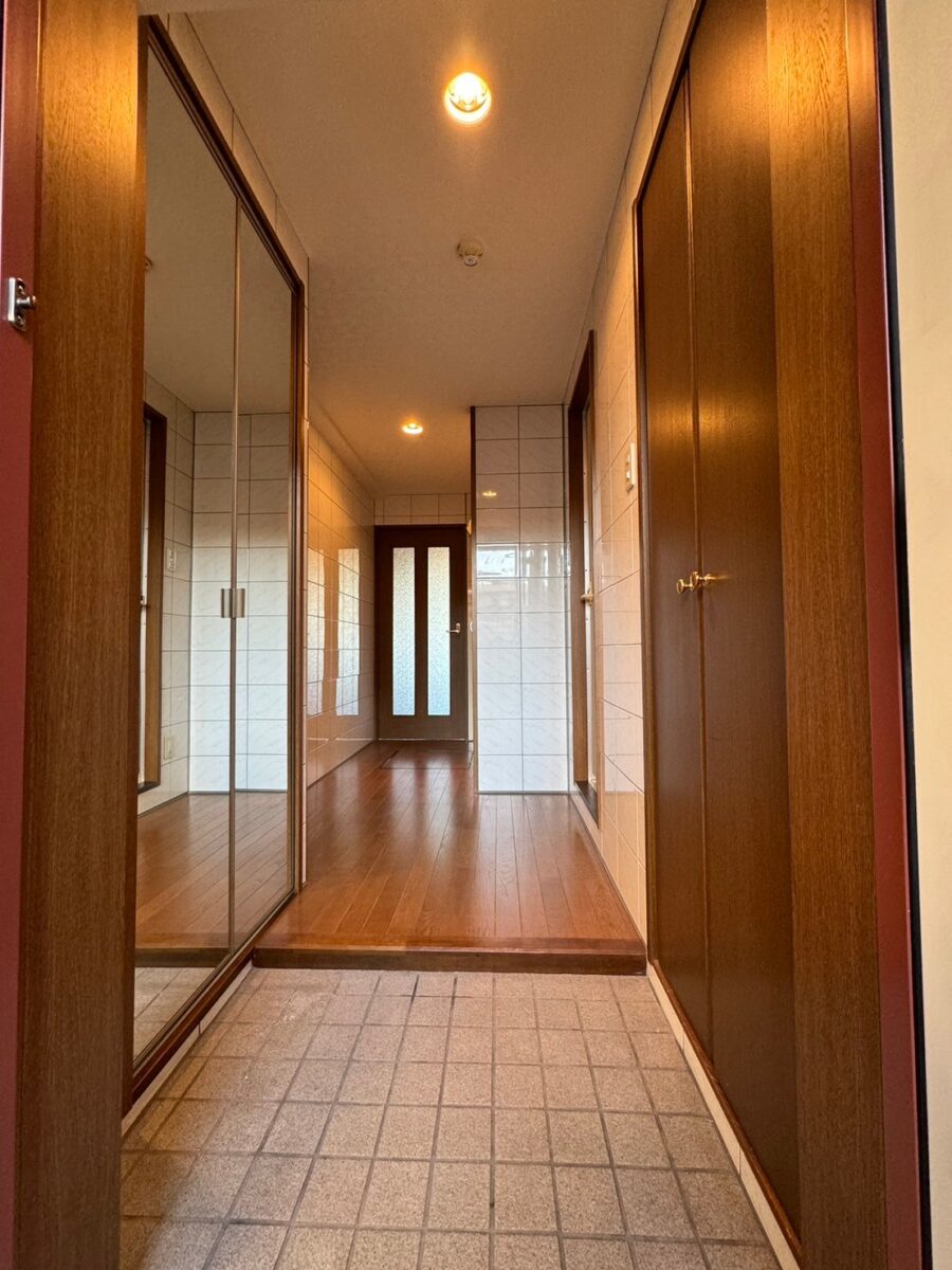 セシーズイシイ18 303