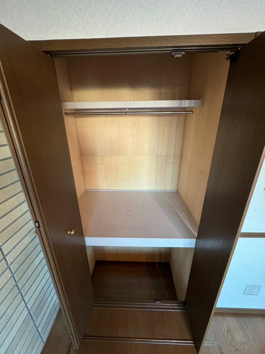 セシーズイシイ18 303