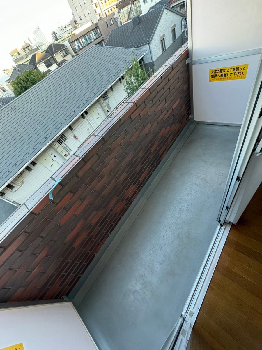 セシーズイシイ18 303